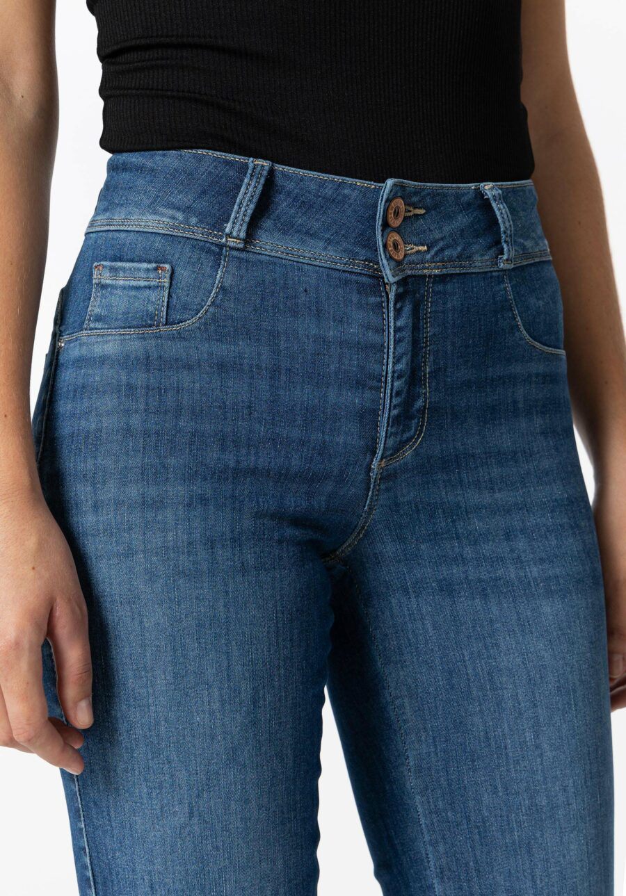 One Size® - Silhouette - Bootcut Denim Clair – Image 4